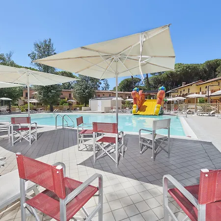 Poggio Dei Pini Aparthotel