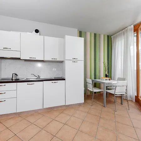 Apart Otel Poggio Dei Pini