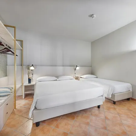 Apart Otel Poggio Dei Pini Marina Romea