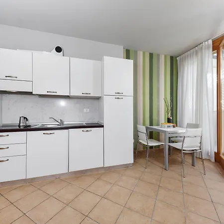 Poggio Dei Pini Lejlighedshotel 4*