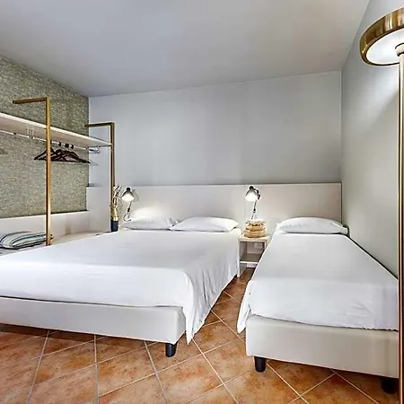 Poggio Dei Pini Apart Otel 4*