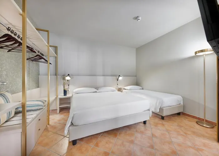 Aparthotel Poggio Dei Pini Marina Romea